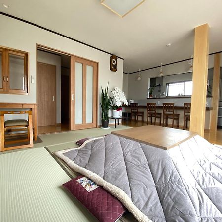 Отель Link House Фудзиёсида Экстерьер фото
